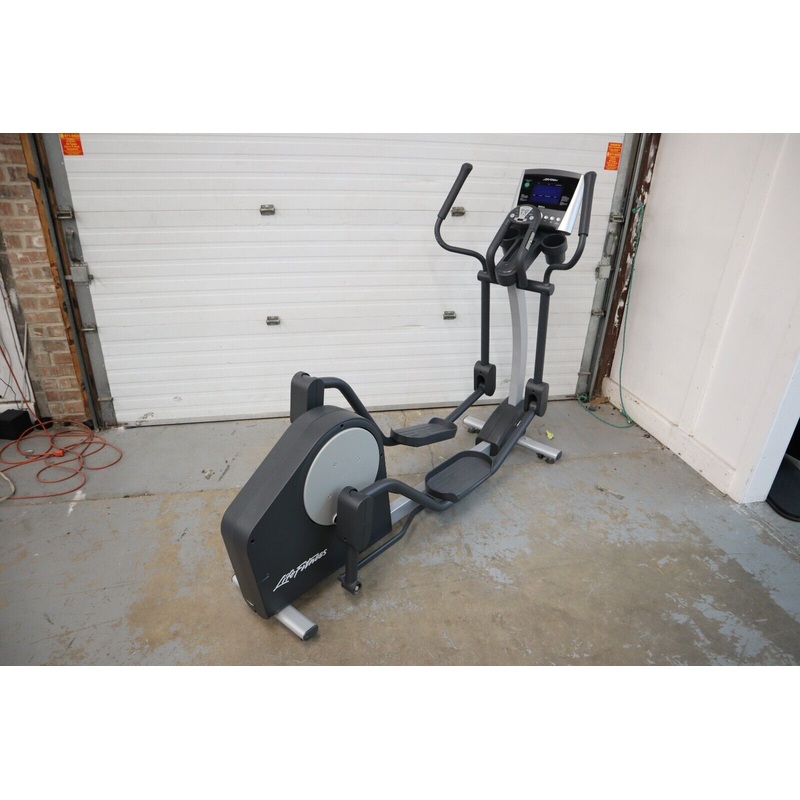 Used Life Fitness X3 Go Console X3-XX00-0104 Elliptical For Home Gym