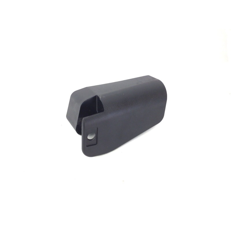 Used Proform Gold’s Gym T7 430i CST 205 305 Treadmill Left Rear Roller End Cap 391613