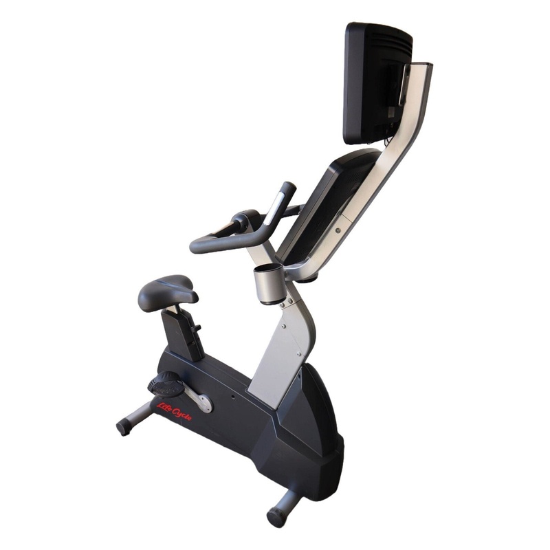 Life Fitness CLSC Club Series Integrity w TV CLB125 Upright Stationary Bike